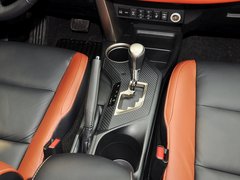 2014款 2.5L 自动 四驱尊贵版 5座