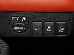 2014款 2.5L 自动 四驱尊贵版 5座
