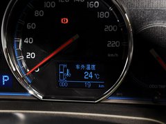 2014款 2.5L 自动 四驱尊贵版 5座