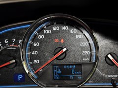 2014款 2.5L 自动 四驱尊贵版 5座