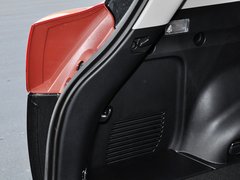 2014款 2.0L 手动 两驱都市版 5座