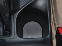 2014款 2.0L 手动 两驱都市版 5座