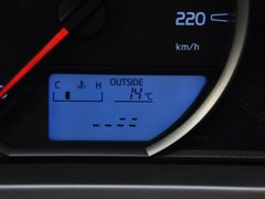 2014款 2.0L 手动 两驱都市版 5座