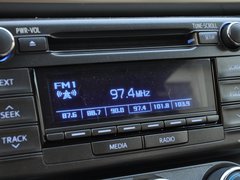 2014款 2.0L 手动 两驱都市版 5座