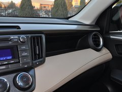 2014款 2.0L 手动 两驱都市版 5座