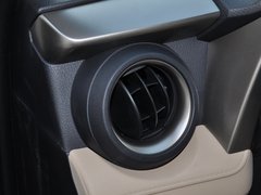 2014款 2.0L 手动 两驱都市版 5座