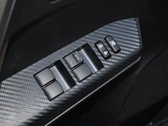 2014款 2.0L 手动 两驱都市版 5座