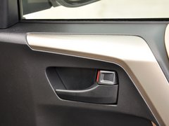 2014款 2.0L CVT 两驱都市版 5座