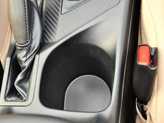 2014款 2.0L CVT 两驱都市版 5座