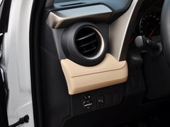 2014款 2.0L CVT 两驱都市版 5座