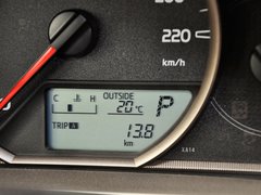 2014款 2.0L CVT 两驱都市版 5座