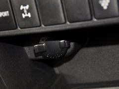RAV4荣放 2014款 2.0L CVT 四驱新锐版 5座