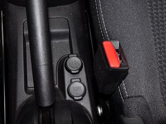 2014款 1.6L 自动 舒适版