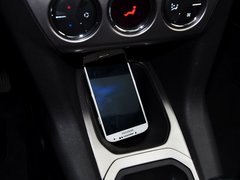 标致301 2014款 1.6L 自动 舒适版