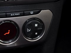 2014款 1.6L 自动 舒适版