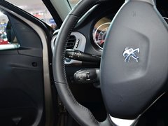 2014款 1.6L 自动 豪华版