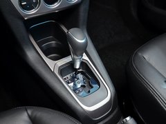 2014款 1.6L 自动 豪华版