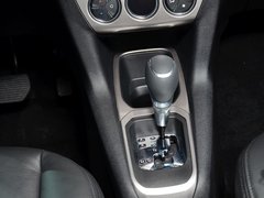 2014款 1.6L 自动 豪华版