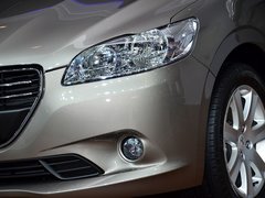 2014款 1.6L 自动 豪华版