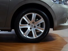 2014款 1.6L 自动 豪华版