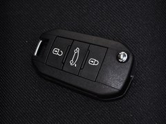 2014款 1.6L 自动 豪华版