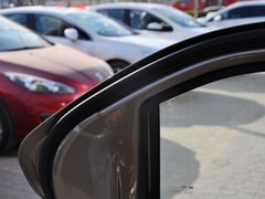 2014款 1.6L 自动 豪华版