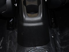 2014款 1.6L 自动 豪华版