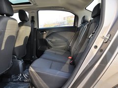 2014款 1.6L 自动 豪华版
