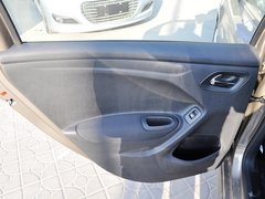 2014款 1.6L 自动 豪华版