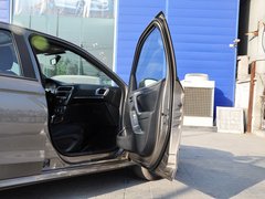 2014款 1.6L 自动 豪华版