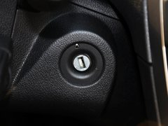 2014款 1.6L 自动 豪华版