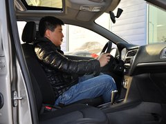 2014款 1.6L 自动 豪华版