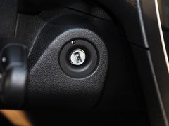 2014款 1.6L 自动 豪华版