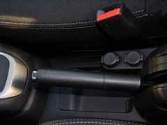 标致301 2014款 1.6L 自动 豪华版
