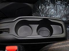 2014款 1.6L 自动 豪华版