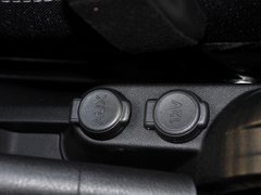 2014款 1.6L 自动 豪华版