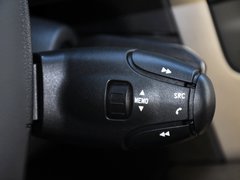 标致301 2014款 1.6L 自动 豪华版