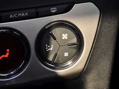 标致301 2014款 1.6L 自动 豪华版