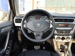 2014款 1.6L 自动 豪华版
