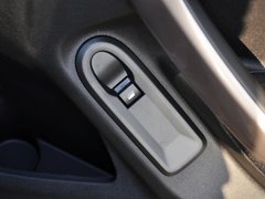2014款 1.6L 自动 豪华版
