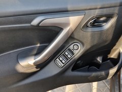 标致301 2014款 1.6L 自动 豪华版