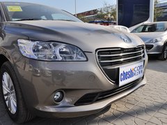 2014款 1.6L 自动 豪华版