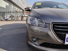 2014款 1.6L 自动 豪华版