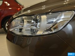 2014款 1.6L 自动 豪华版