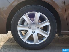 2014款 1.6L 自动 豪华版