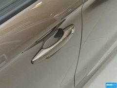 2014款 1.6L 自动 豪华版