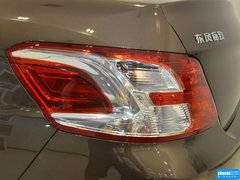 2014款 1.6L 自动 豪华版