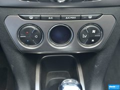 2014款 1.6L 自动 豪华版