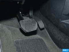 2014款 1.6L 自动 豪华版