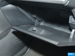 2014款 1.6L 自动 豪华版